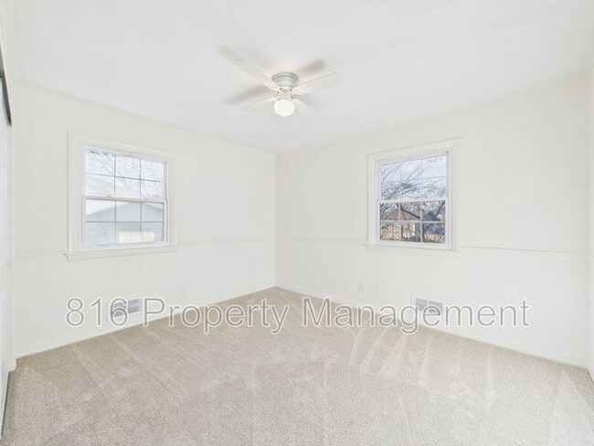 Building Photo - 6202 E 150th Terrace