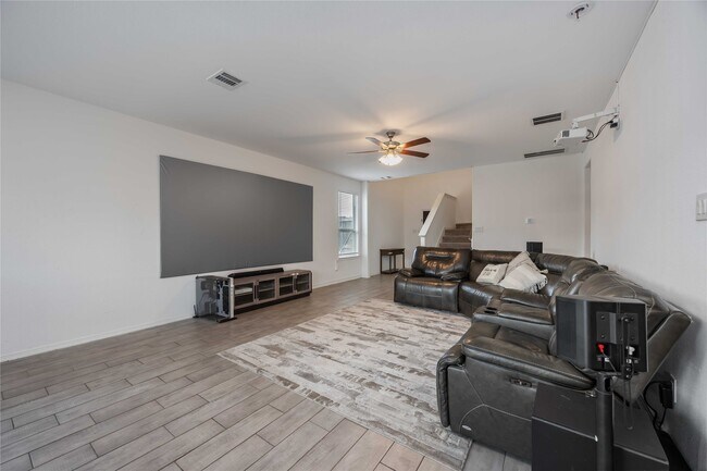 Primary Photo - 22308 Auburn Cabin Ln