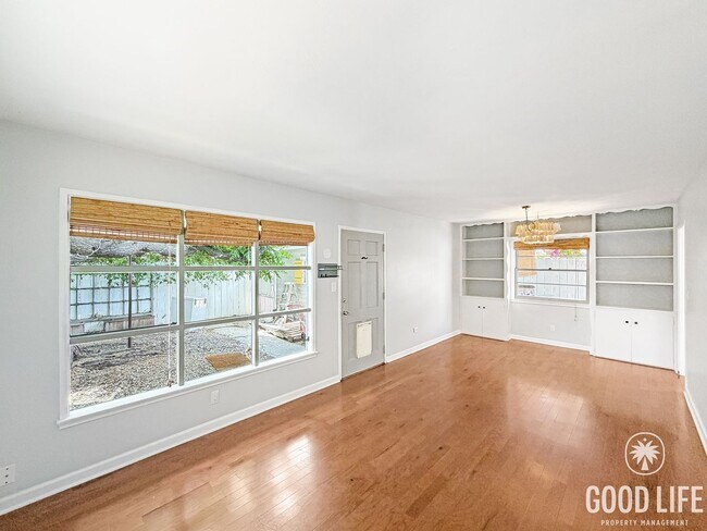 Building Photo - Marlborough Dr (Units 4519-4521)