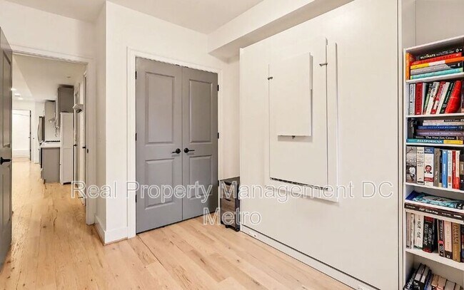 Building Photo - 811 Upshur St NW