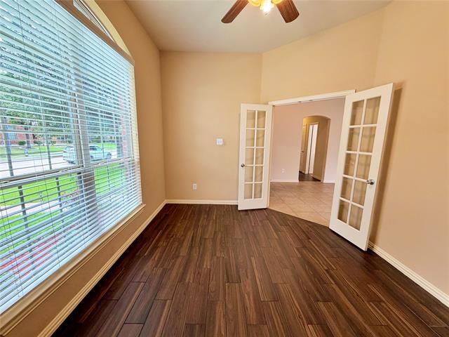 Building Photo - 7105 Handen Dr
