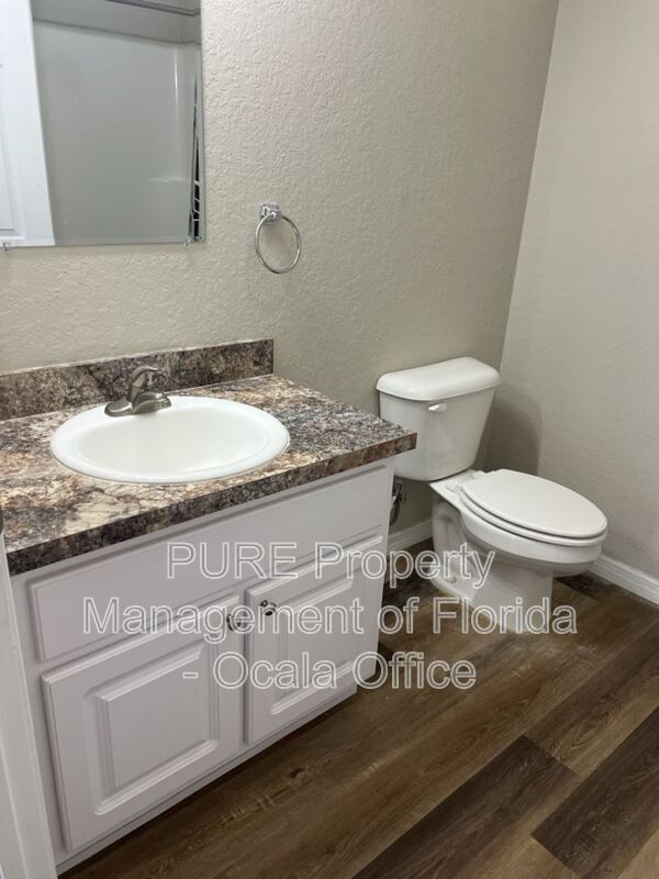 Building Photo - 4288 SW 140th Street Rd