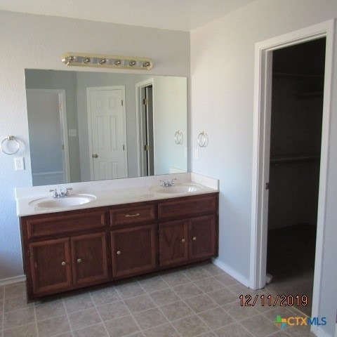 Building Photo - 5510 Shawn Dr