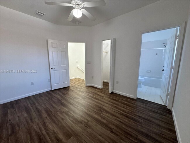 Building Photo - 2584 SW 122nd Terrace