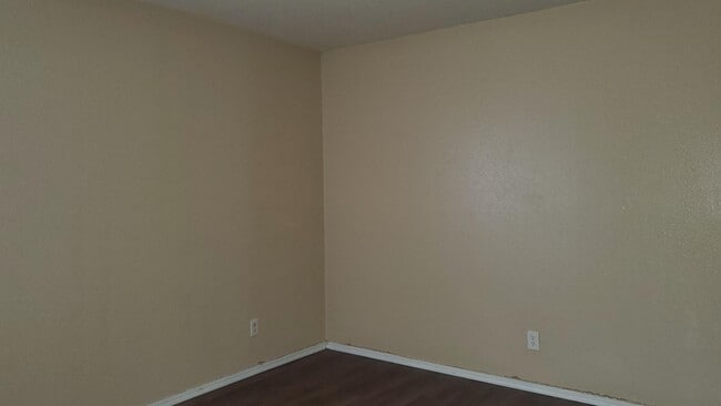 Building Photo - 3112 Forestridge Dr.