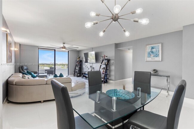 Primary Photo - 2500 Parkview Dr