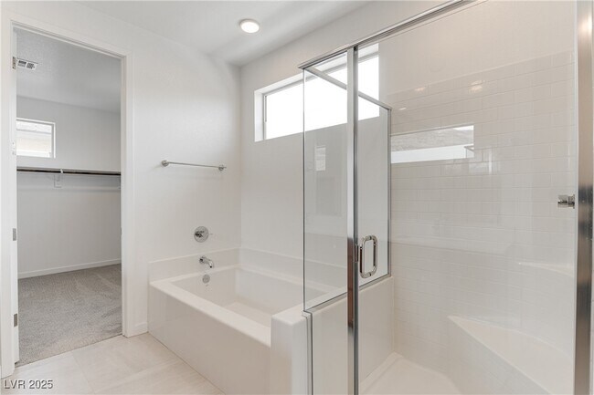 Building Photo - 6333 Redstone Hls Dr
