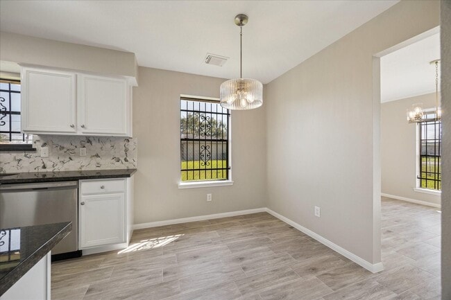 Building Photo - 3513 Barberry Dr