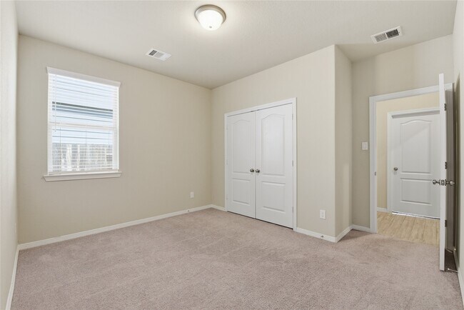 Building Photo - 24715 Oakheath Arbor Ln