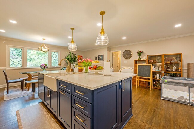 Building Photo - Magical Home with the Yard of Your Dreams!