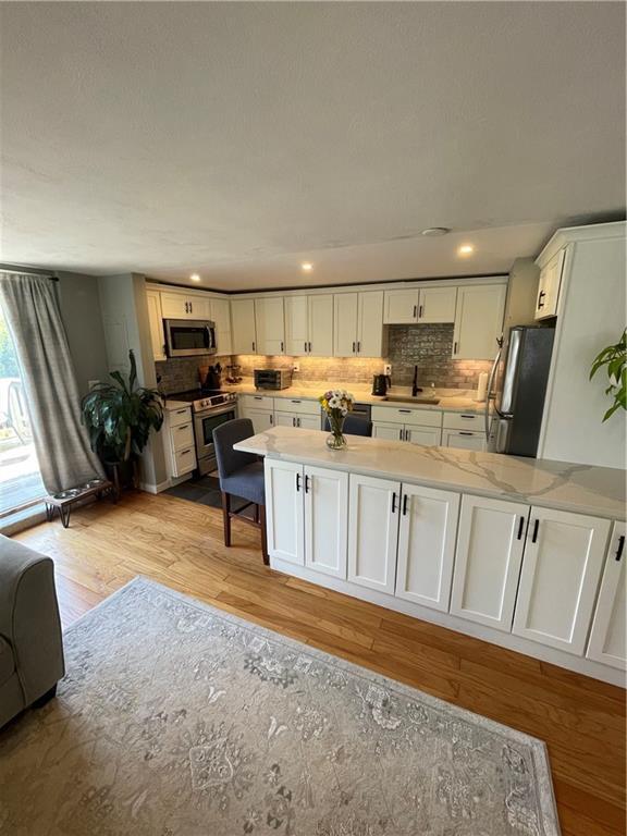 Building Photo - 16 Dudley Ave