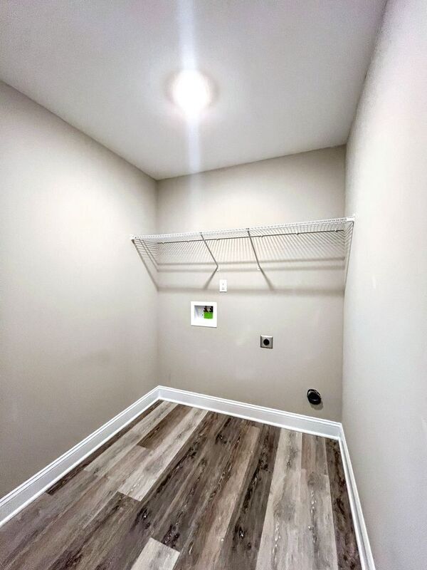 Building Photo - 1224 Cardinal Crk Dr