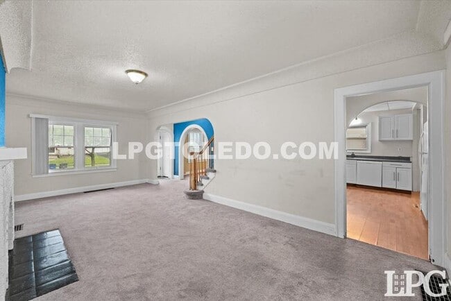 Building Photo - 1579 Colton St