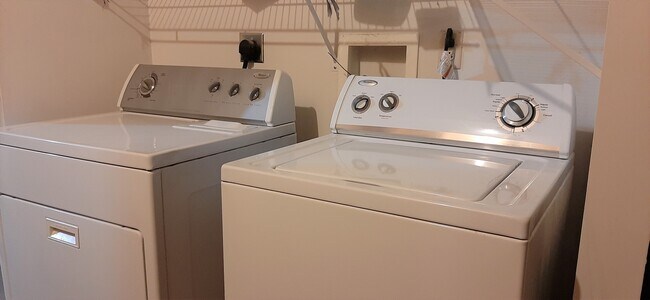 Building Photo - 509 Baldwin Ln