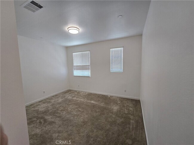 Building Photo - 35389 Aubrey Ln