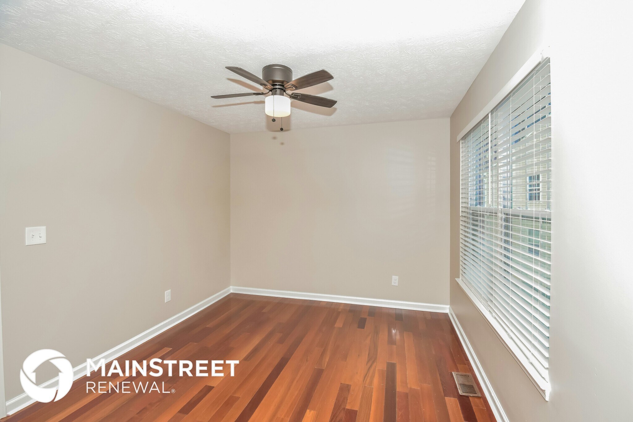 Building Photo - 480 Burdett Ridge Ct