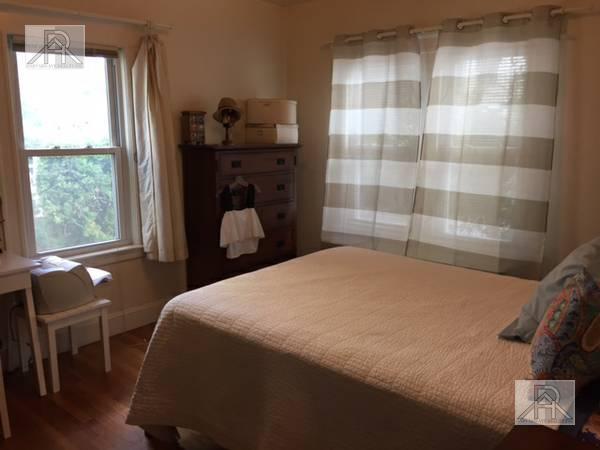 Building Photo - 3 bedroom in Brookline MA 02446