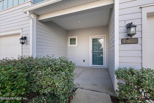 Building Photo - 12658 Josslyn Ln