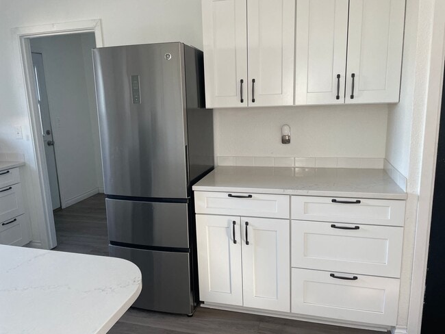 Building Photo - Updated 3 Bedroom 1 Bath home of Rent!!