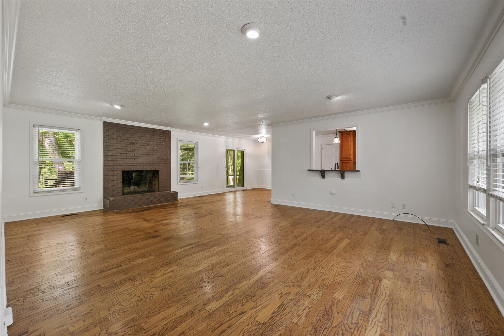 Building Photo - 1321 Wilton Ln