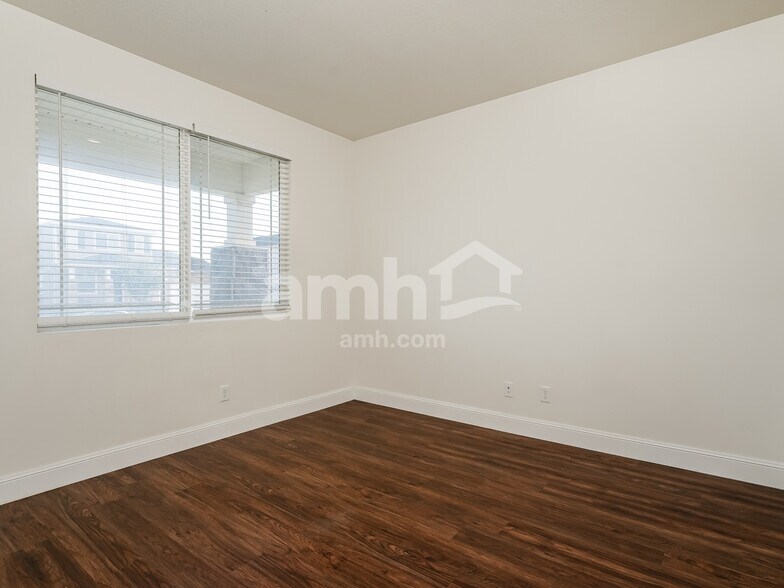 Building Photo - 2635 W 3290 S