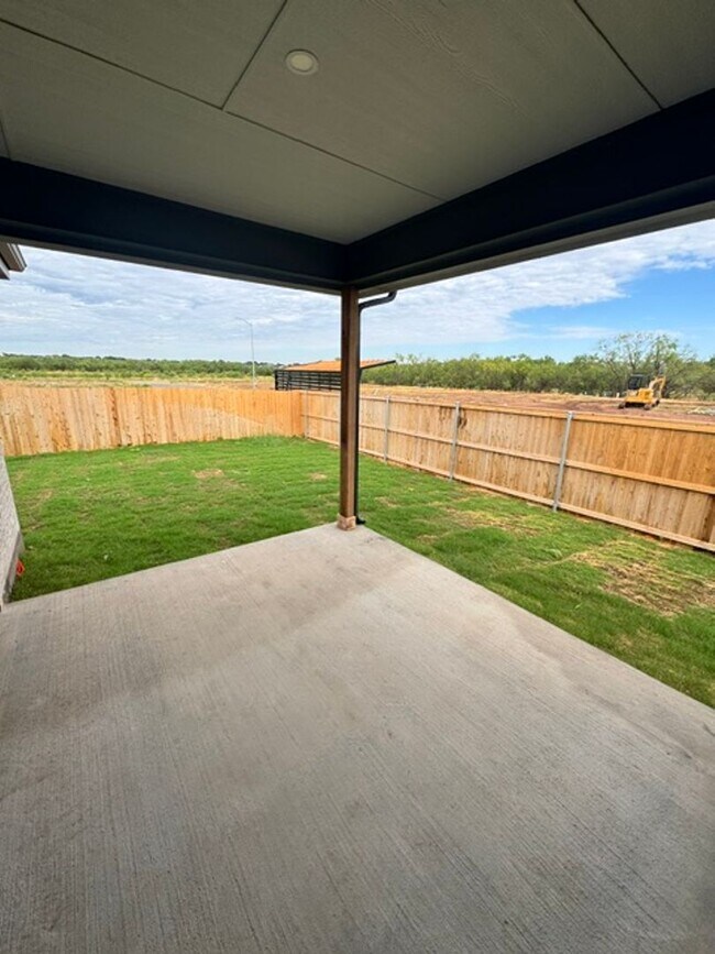 Building Photo - 6608 Prickly Pear Wy