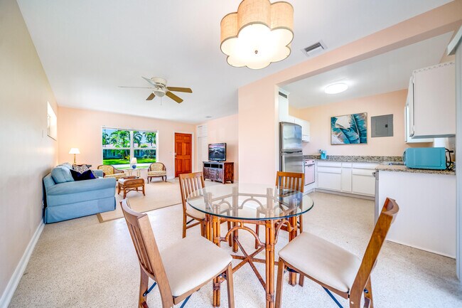 Building Photo - 525 Ibis Dr