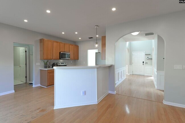 Building Photo - 101 Water Hickory Way