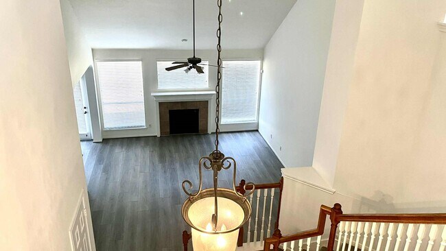 Building Photo - 17614 Wind Mist Ln