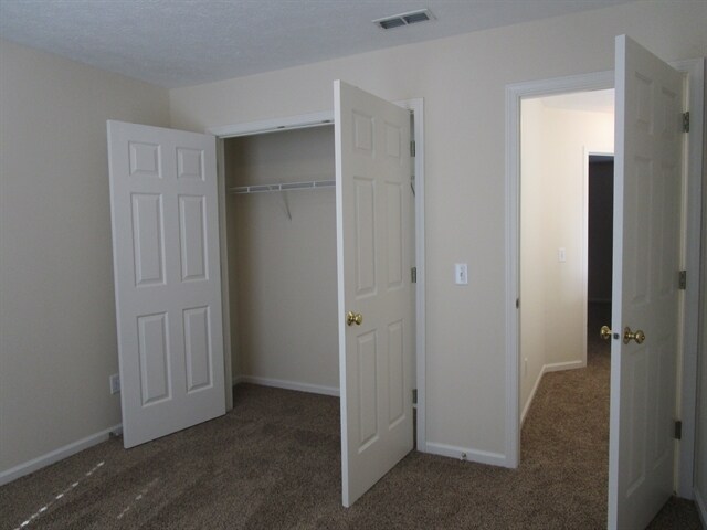 Building Photo - 5964 Keensburg Dr