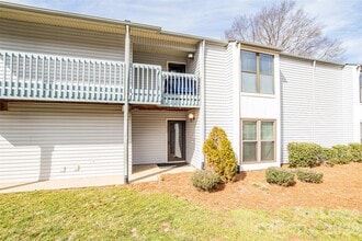 Building Photo - 11026 Harrowfield Rd