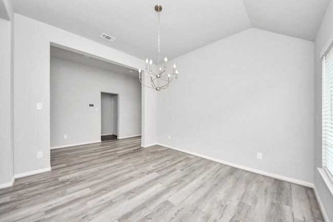 Building Photo - 859 Sarasota Shore Dr