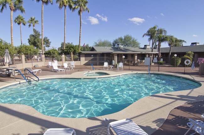 Building Photo - Pueblo Grande