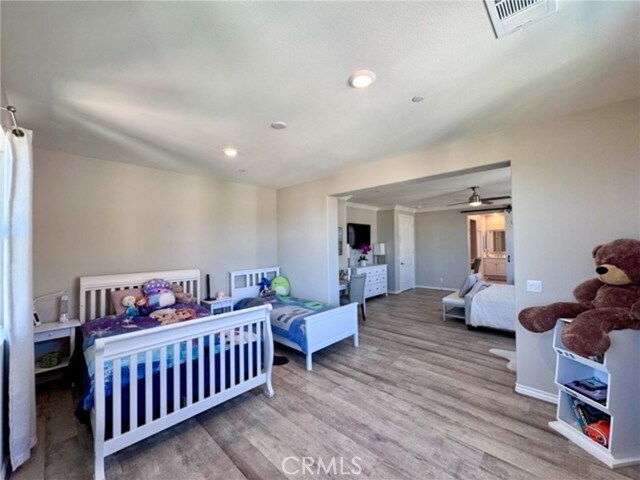Building Photo - 45725 Middle Gate Ct