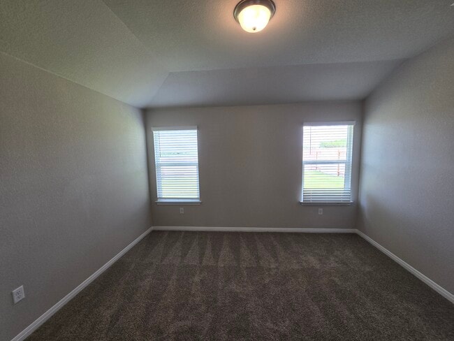 Building Photo - 5100 Stockton Ln