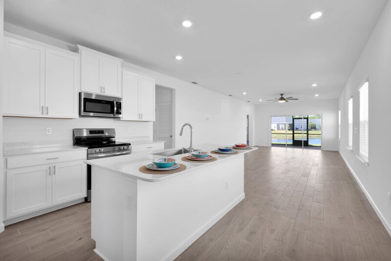 Building Photo - 302 Lake Sinclair St