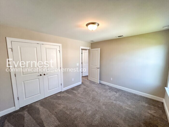 Building Photo - 1214 Bridgett Wy