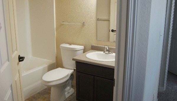 Building Photo - 5265 Mesquite Dr