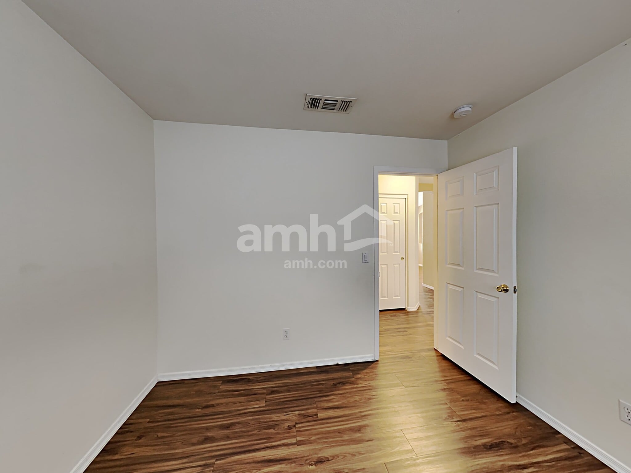 Building Photo - 2037 N 107th Dr