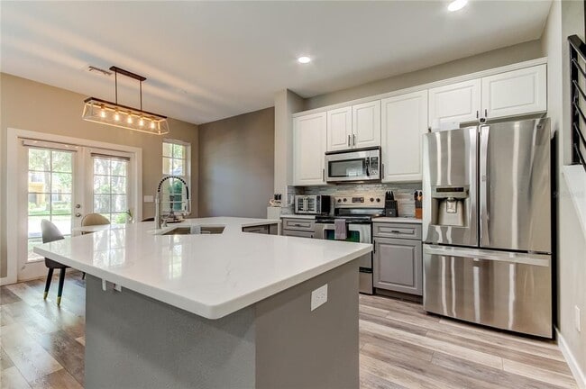 Building Photo - 14141 Citrus Crest Cir