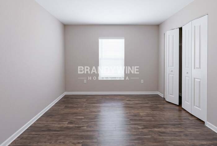 Building Photo - 1832 James Madison Ct