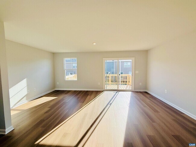 Building Photo - 83 Laurin St