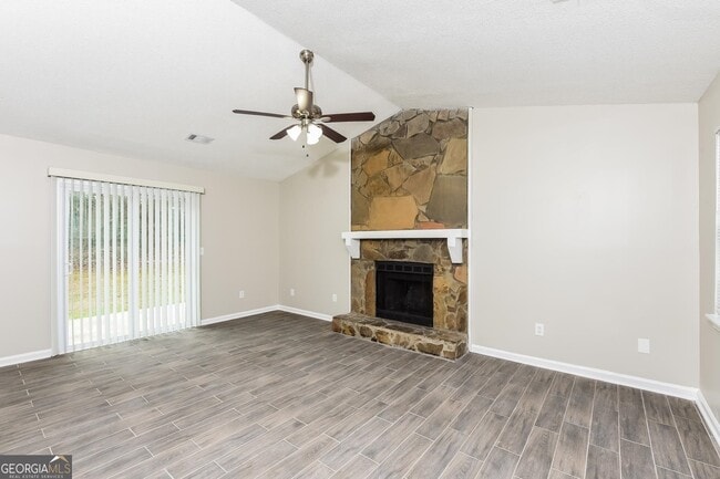 Building Photo - 6258 Leverett Dr