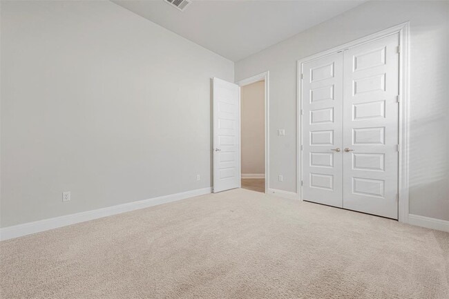 Building Photo - 4620 Katherine Dr