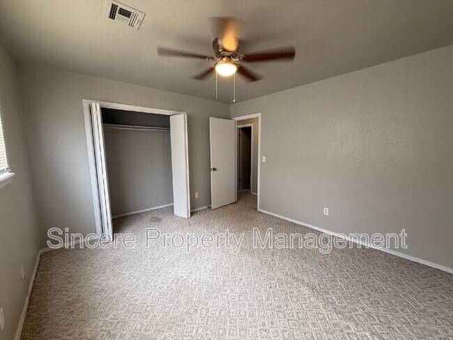 Building Photo - 11808 Biggs Cir
