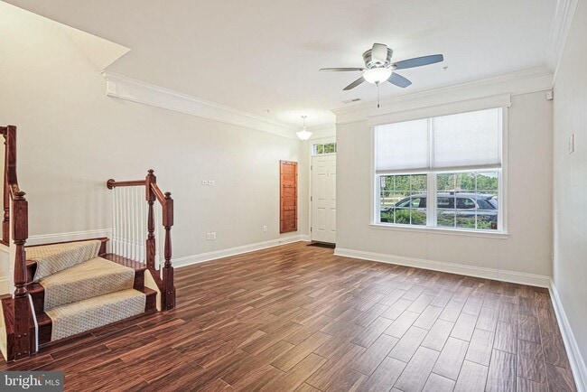 Building Photo - 5926 Talbot Dr