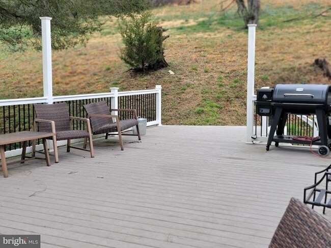 Building Photo - 1207 Deer Creek Church Rd