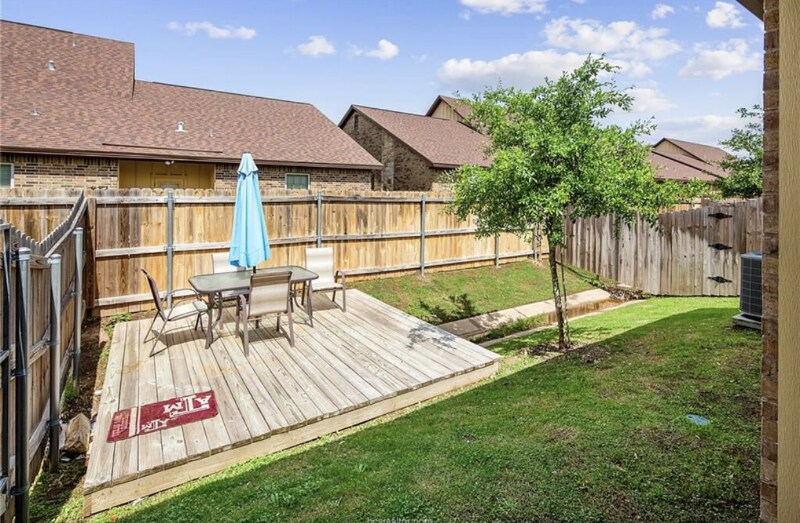 Building Photo - 3207 Papa Bear Dr