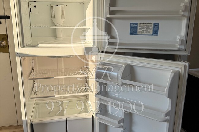 Building Photo - 541 Grafton Ave