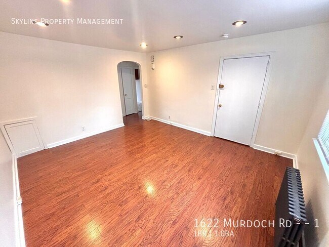 Building Photo - 1622 Murdoch Rd